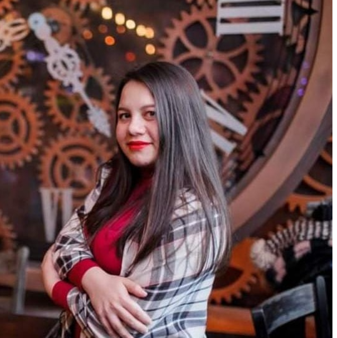 O adolescentă de 17 ani