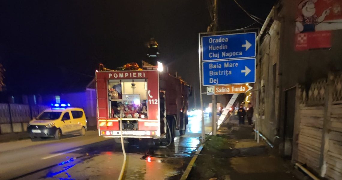 Familia Toldea face un apel către toți cei care pot ajuta cu materiale sau sume de bani să-și reconstruiască locuința.