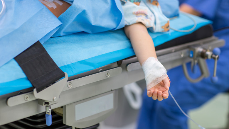 Un copil infectat cu COVID-19 a murit în ultimele 24 de ore.