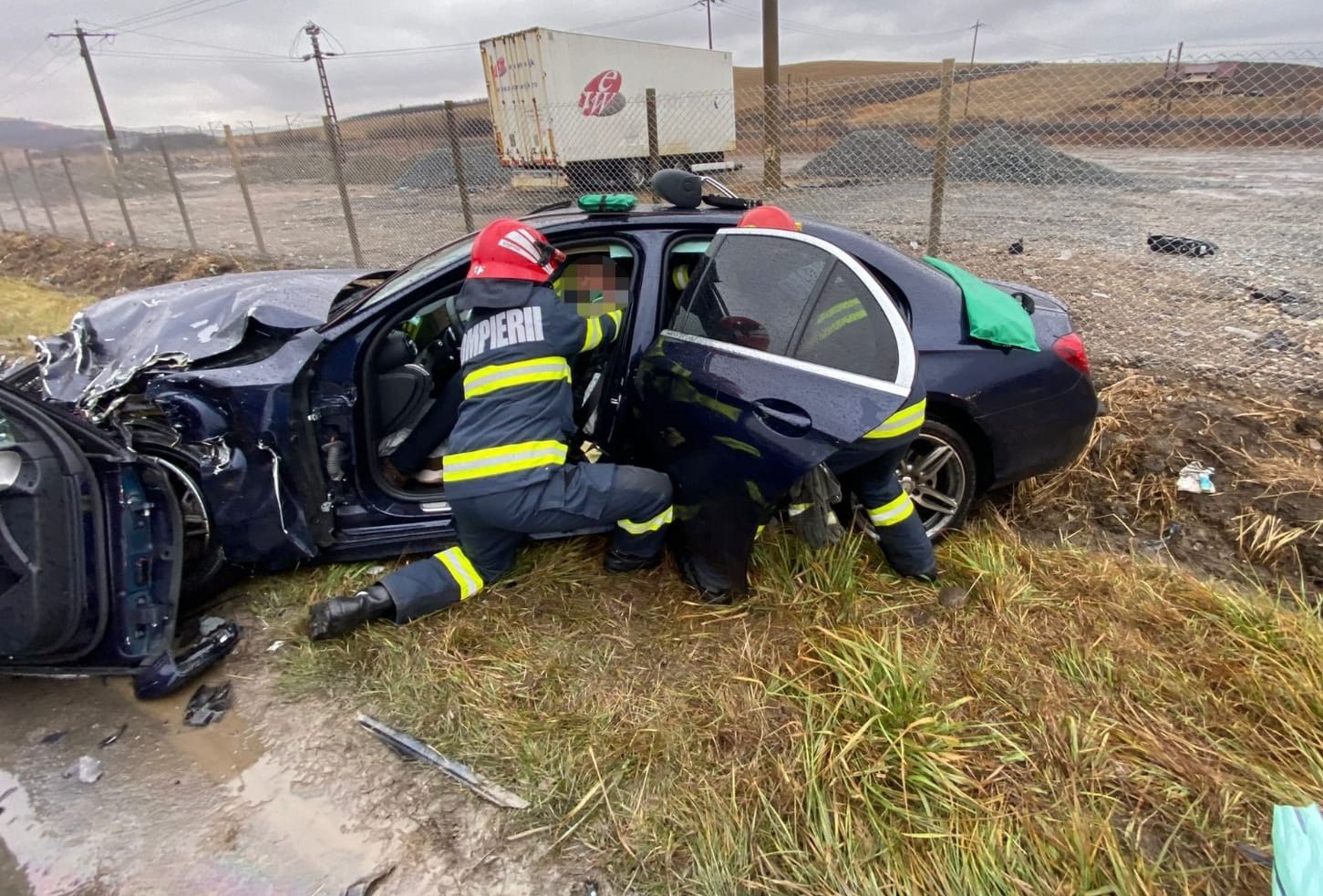 ACCIDENT între Apahida și Cojocna. Două persoane