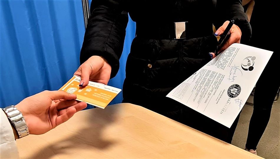 Tichetele de masă acordate pentru vaccinare ar putea fi eliminate