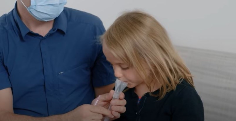 Testarea cu salivă în școli nu e suspendată! Ministrul Educației: „S-au schimbat zilele. Testăm marți și vineri”