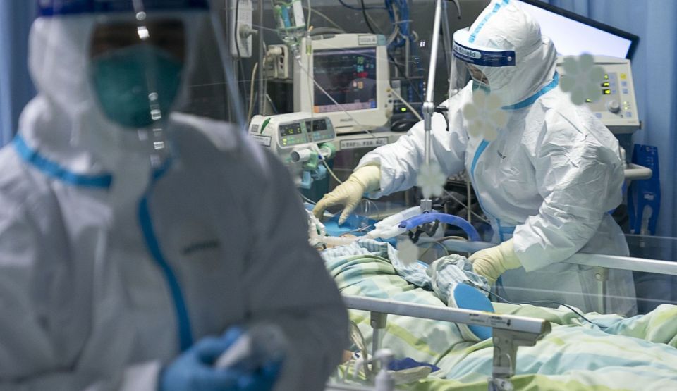 Creștere ALARMANTĂ a cazurilor de Covid-19. 946 infectări