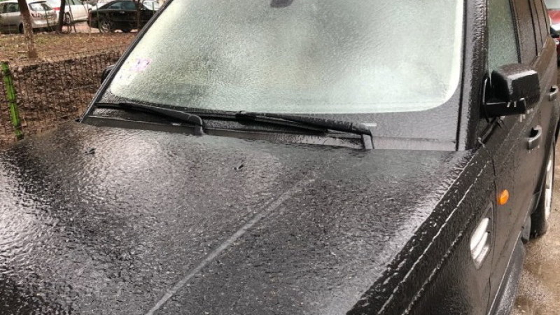 Ploaie înghețată în Cluj-Napoca! Cum să conduci în timpul fenomenului Freezing Rain