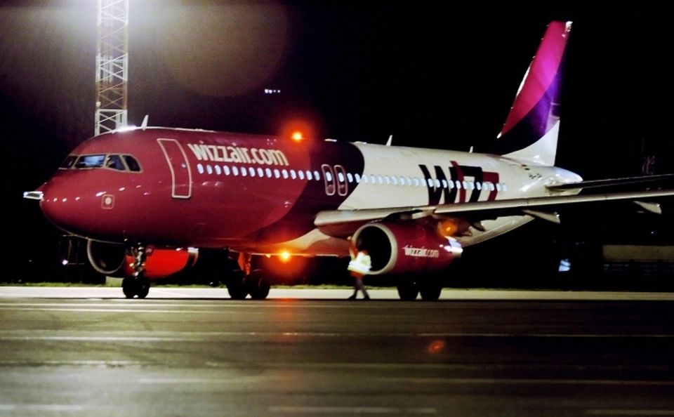 Un avion a aterizat de urgență la Cluj-Napoca