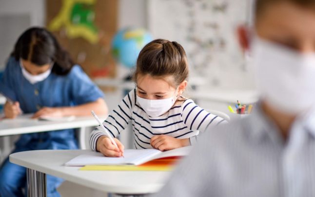 Consiliul Național al Elevilor solicită de URGENȚĂ adoptarea măsurilor de siguranță aferente valului 5