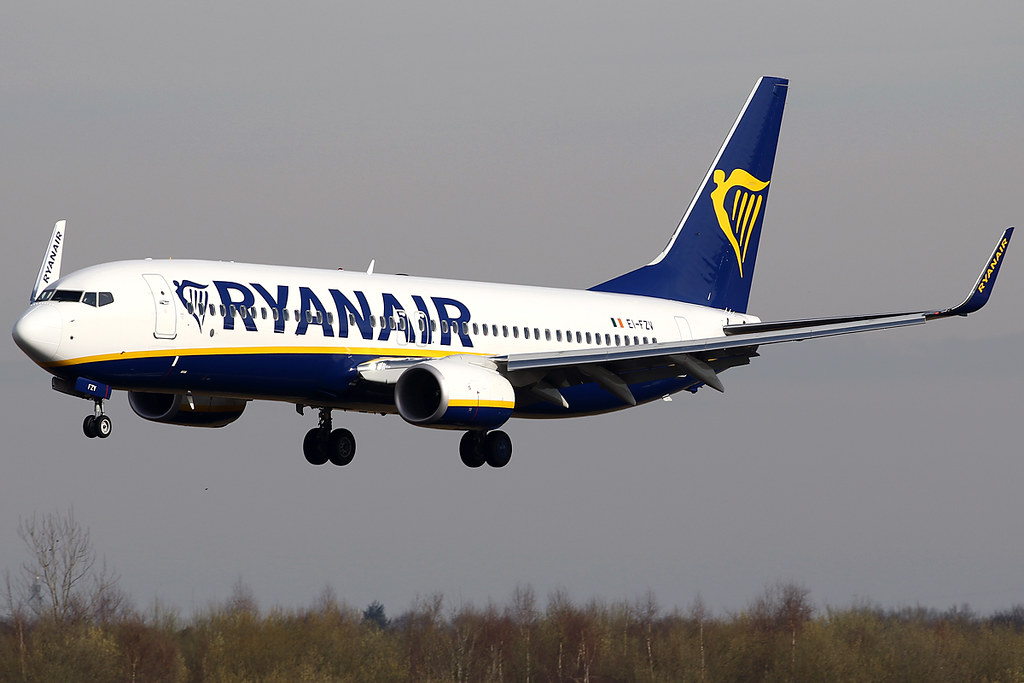 Ceața a creat probleme pe aeroportul din Suceava. Două avioane au fost redirecționate spre Cluj