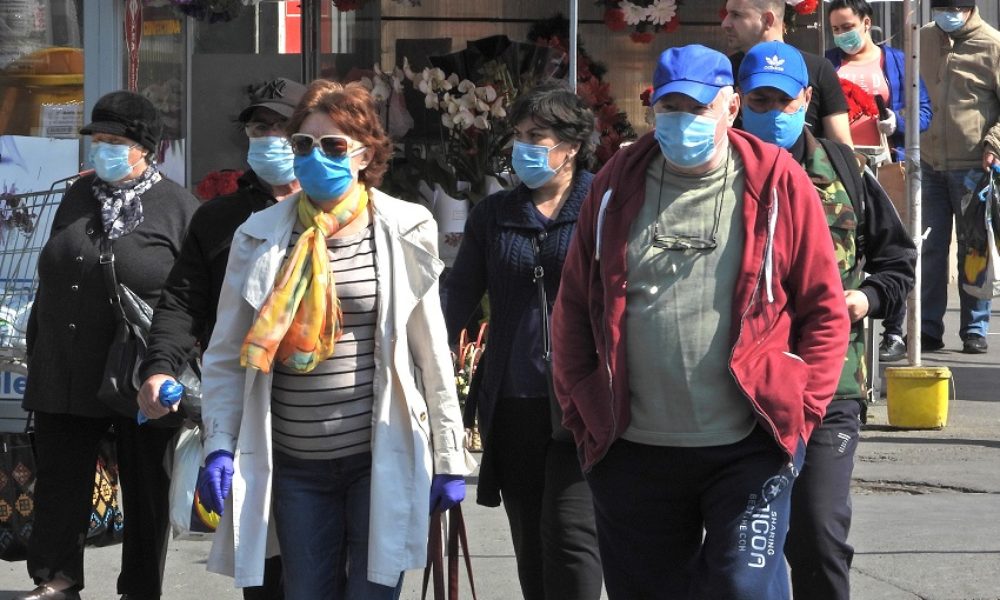 SINTEZA măsurilor de protecție care au intrat în vigoare sâmbătă. Regulile pe care românii trebuie să le respecte