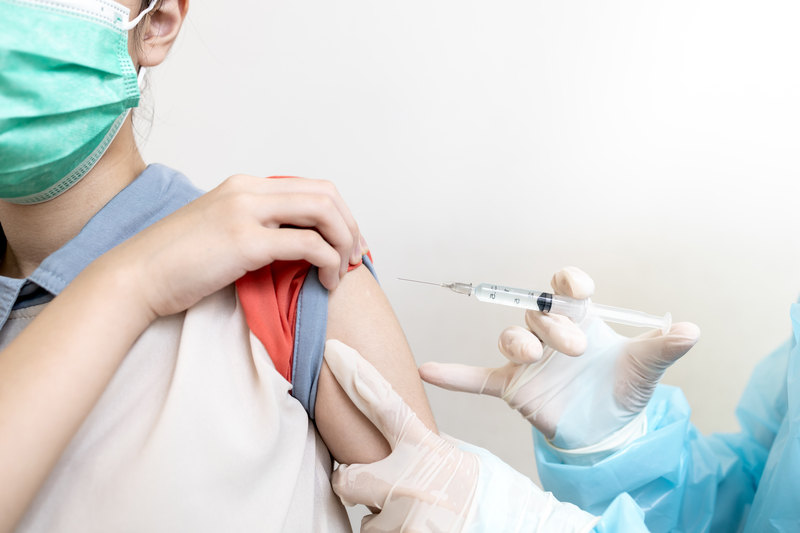 Vaccinarea copiilor între 5 și 11 ani. Tot ce trebuie să știe părinți despre imunizare