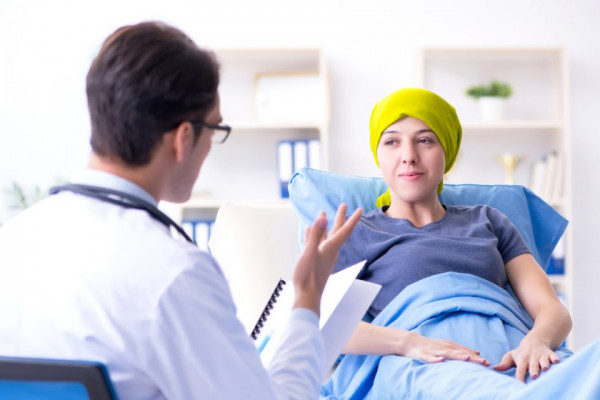Concediu și indemnizație pentru persoanele care îngrijesc bolnavii de cancer