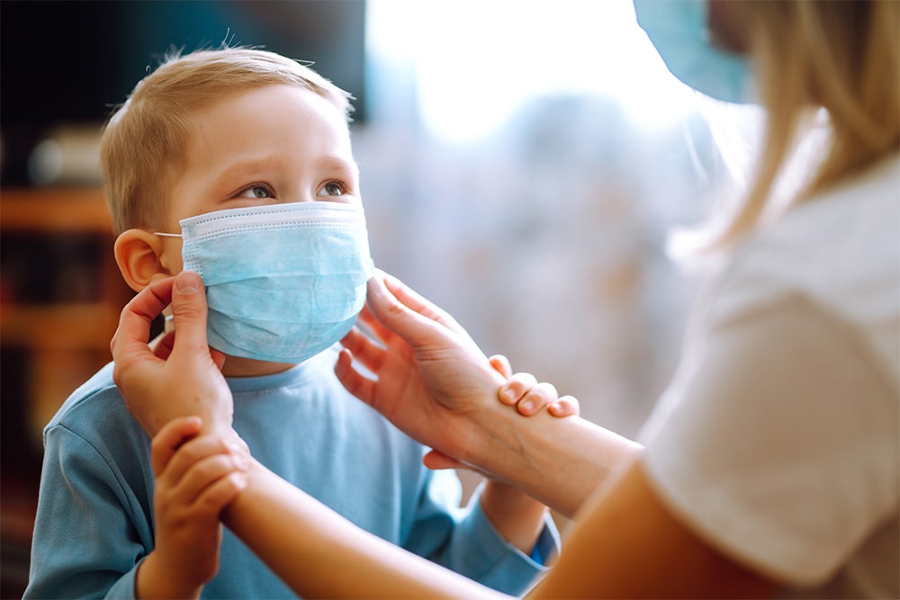 Cum afectează COVID-19 copiii? Medic UMF Cluj: „Părinții trebuie să îi ducă la spital când văd aceste semne”