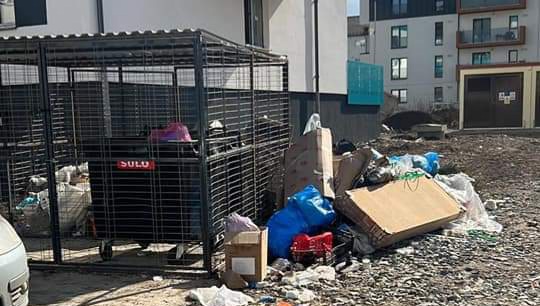 Nereguli depistate pe mai multe străzi din Florești.