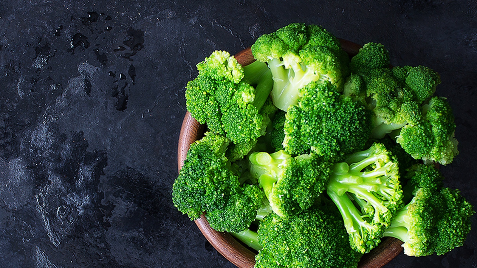 Leguma care întărește oasele și te ajută să slăbești este broccoli