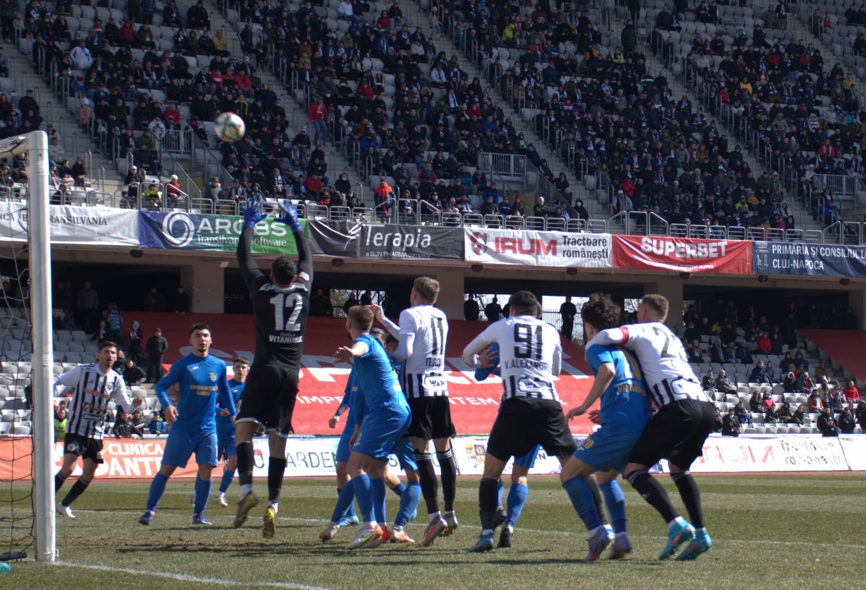 Petrolul Ploieşti - Universitatea Cluj