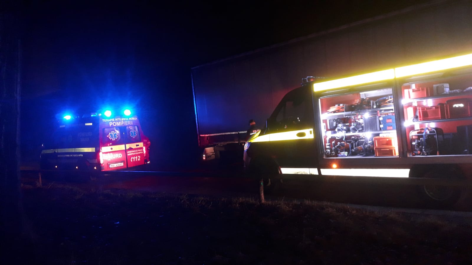 Un bărbat a fost găsit inconștient după ce s-a electrocutat într-o hală pe Bulevardul Muncii