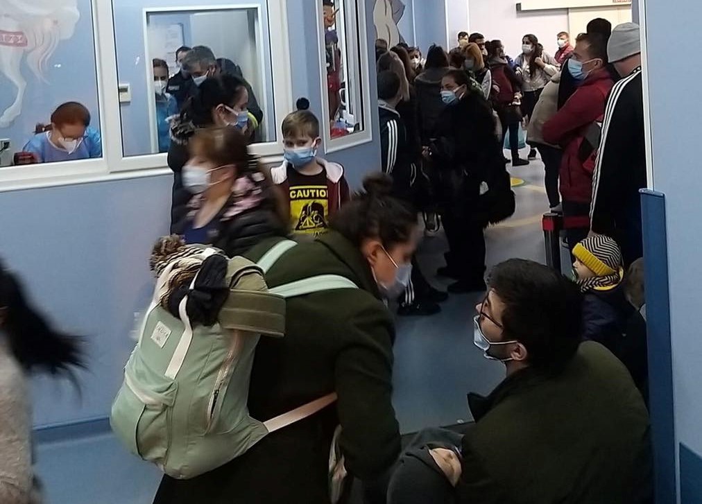 Aglomerație la spitalul de Pediatrie din București