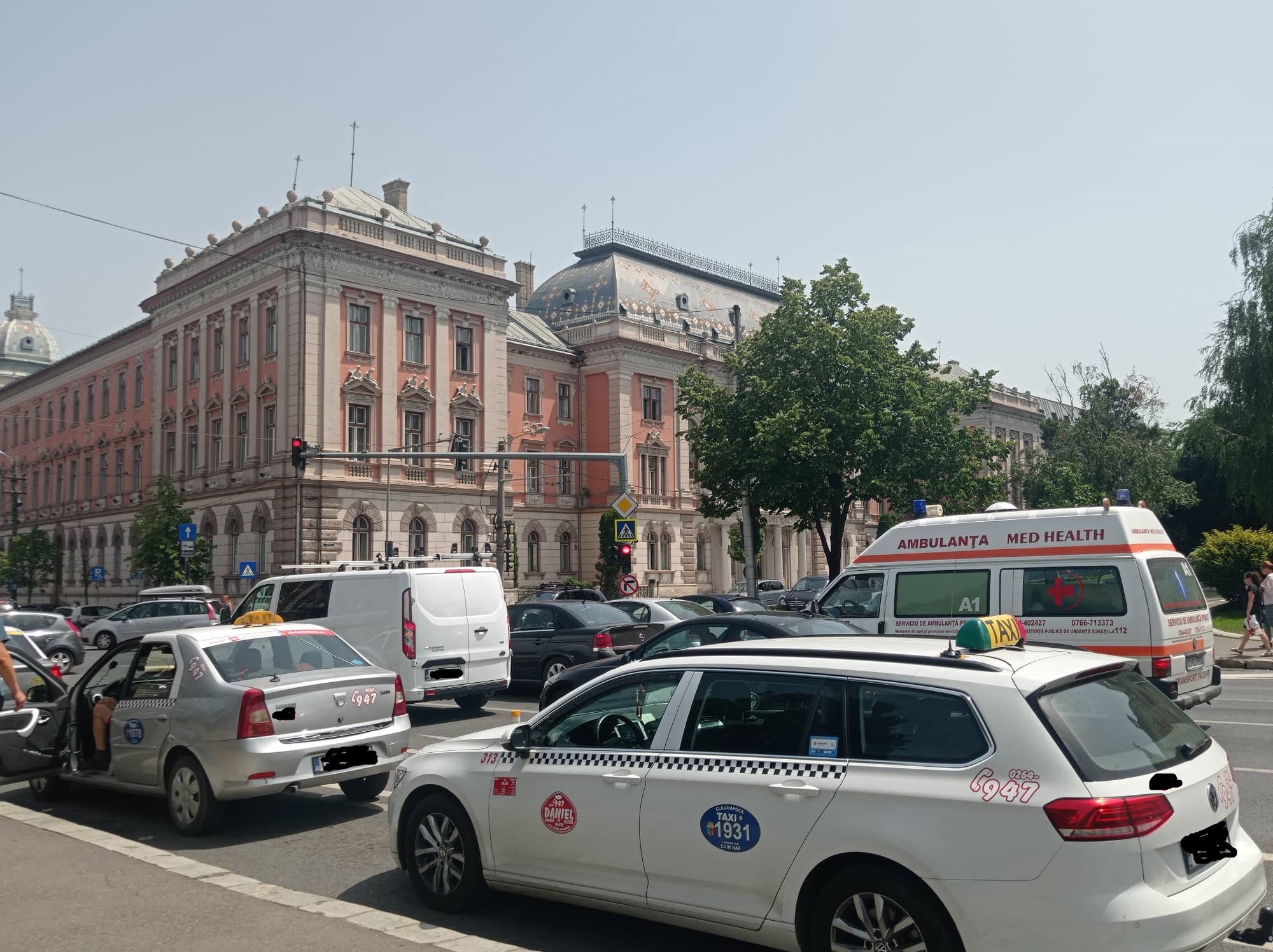 CRESC tarifele de taxi. Cât vor plăti clujenii pe kilometru?