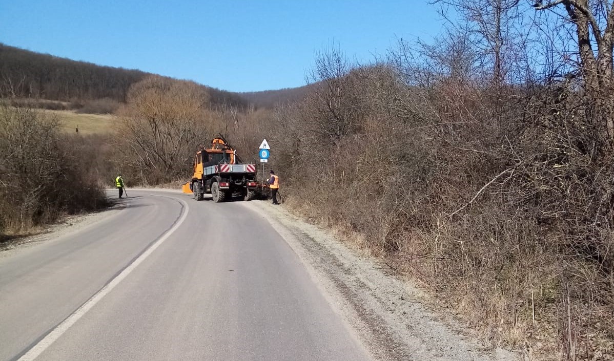 Ce drumuri din Cluj vor fi asfaltate anul acesta? Lucrări pe 58 de drumuri județene