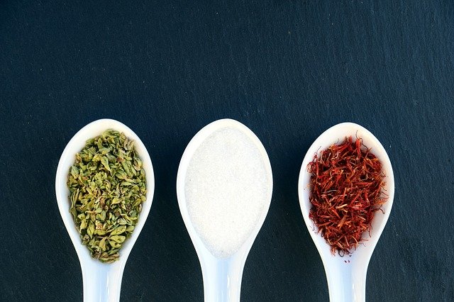 Condimentul cu proprietăți anti-cancer. Previne atacul de cord și te ajută să arzi caloriile rapid/ sursă foto: pixabay.com