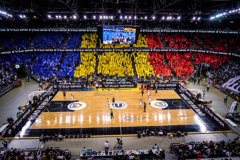 Coregrafie superbă reușită de fanii clujenii. FOTO: U-BT Cluj-Napoca