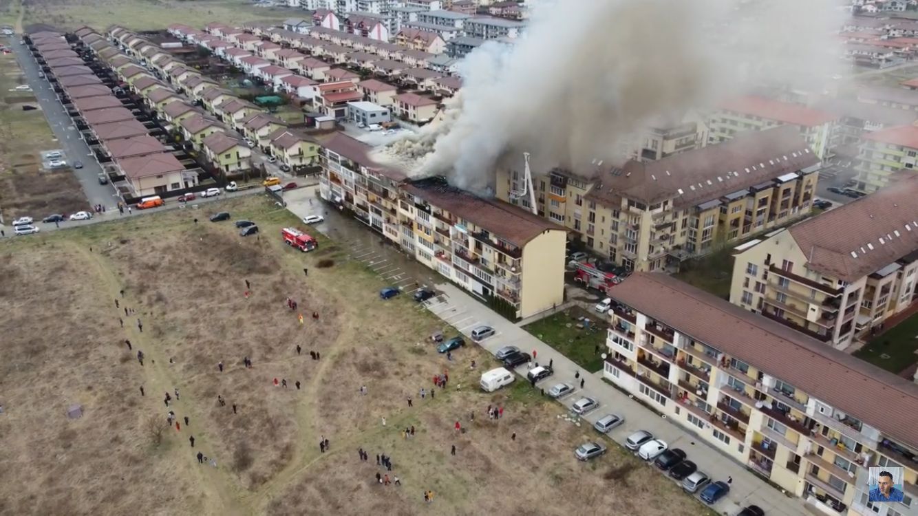 Floreștenii afectați de incendiul de pe strada Porii vor fi cazați în pensiuni. 7 apartamente au fost distruse complet de flăcări. FOTO/VIDEO