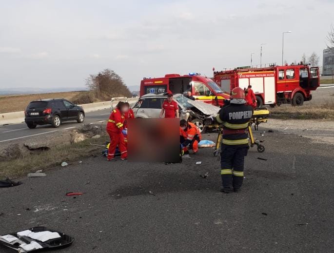 Accident grav cu o persoană decedată în Copăceni. Foto: ISU Cluj.