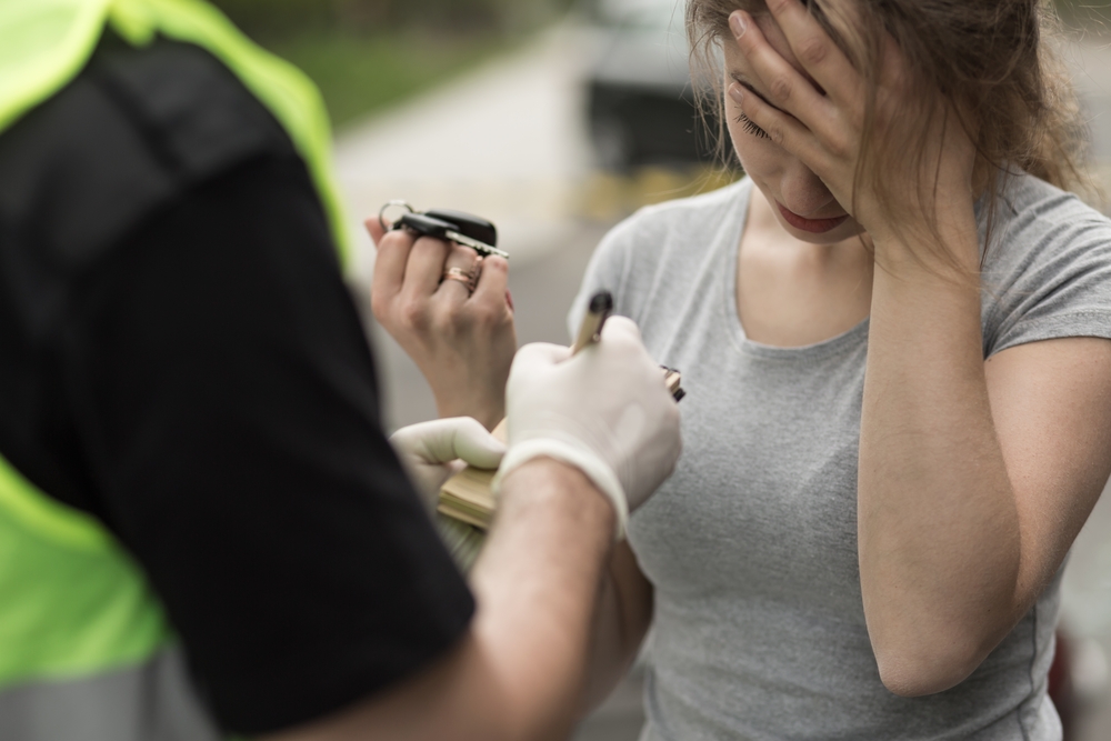 Alcoolemie uriașă pentru o șoferiță din Dej! Femeia a fost oprită la prima oră. Sursă foto: Depositphotos.com