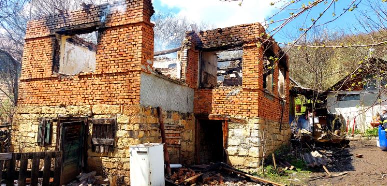 O casă din localitatea Panticeu