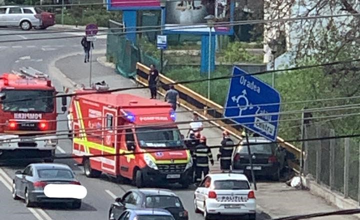 Bărbatul a fost rănit în urma impactului/ FOTO: Alexandru Epure - INFO Trafic jud. CLUJ - Facebook