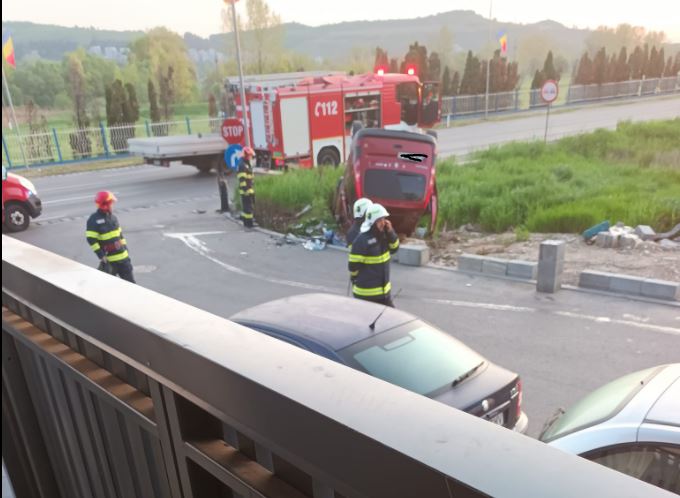 Imagine de la accidentul produs luni în Florești