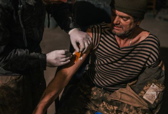 Soldați răniți în combinatul Azovstal