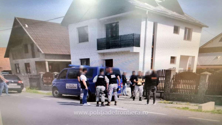 Mai multe persoane din rețeaua condusă de românul de 28 de ani au fost ridicate. FOTO: Poliția de Frontieră