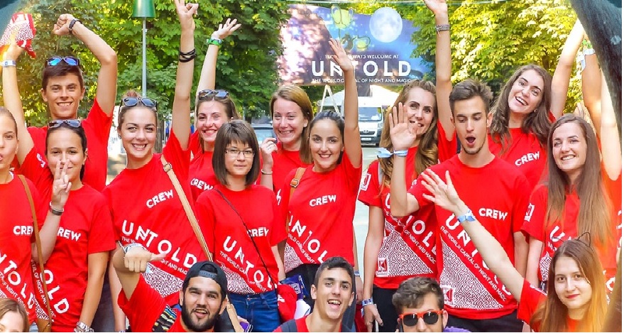 Untold cauta voluntari