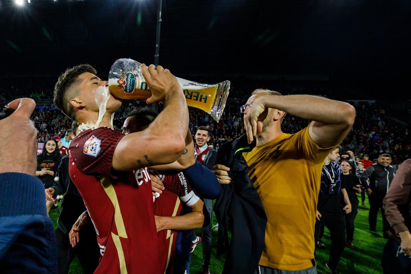 Bucurie mare in Gruia. Sursa foto: Facebook Fotbal Cluj CFR 1907  Cluj Napoca