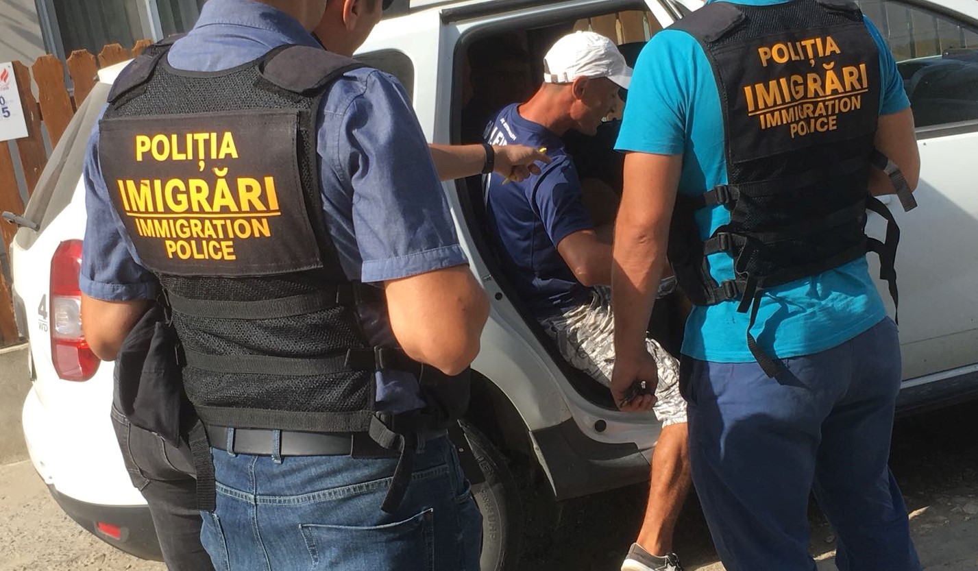 Bărbații au primit termen de 30 de zile pentru a părăsi România/ FOTO: fotografie generică  Inspectoratul General pentru Imigrari - Facebook