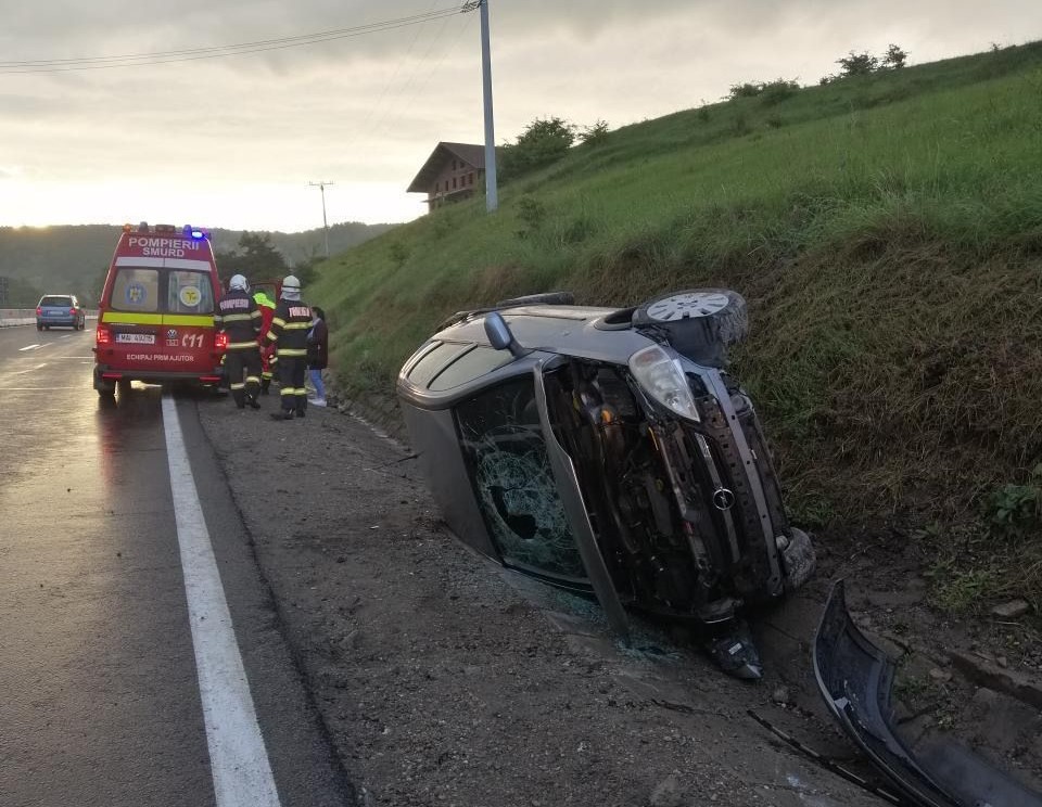 În urma accidentului o persoană a fost rănită/ Foto: ISU Cluj