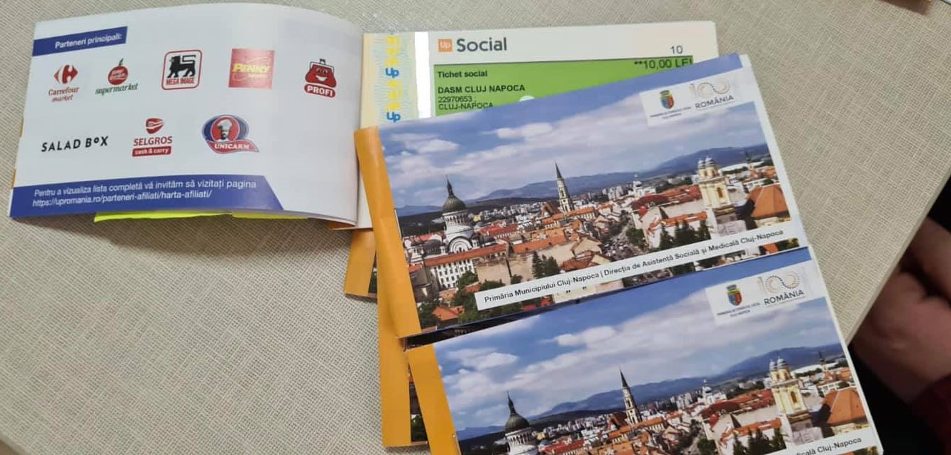 Aproape trei milioane de persoane vor beneficia de tichete sociale o dată la două luni/ Foto: Emil Boc - Facebook