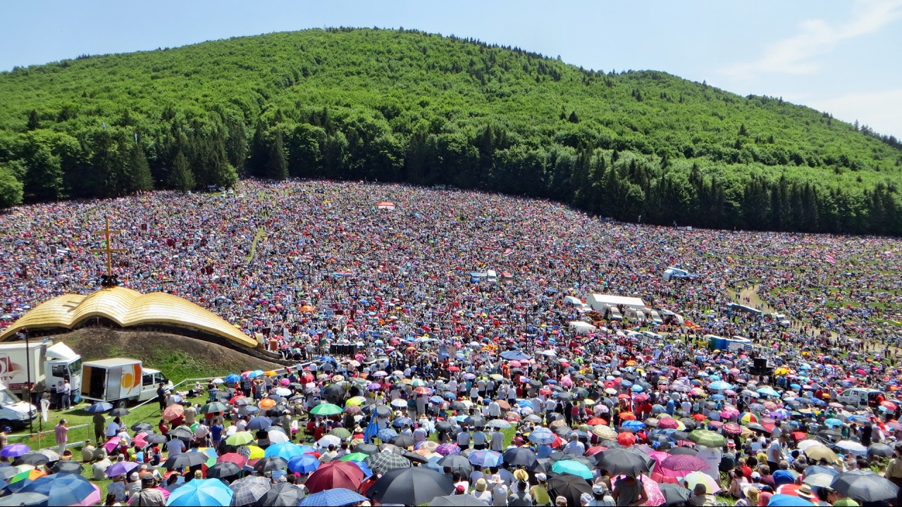 Pelerinaj Șumuleu Ciuc. FOTO: Captură Youtube