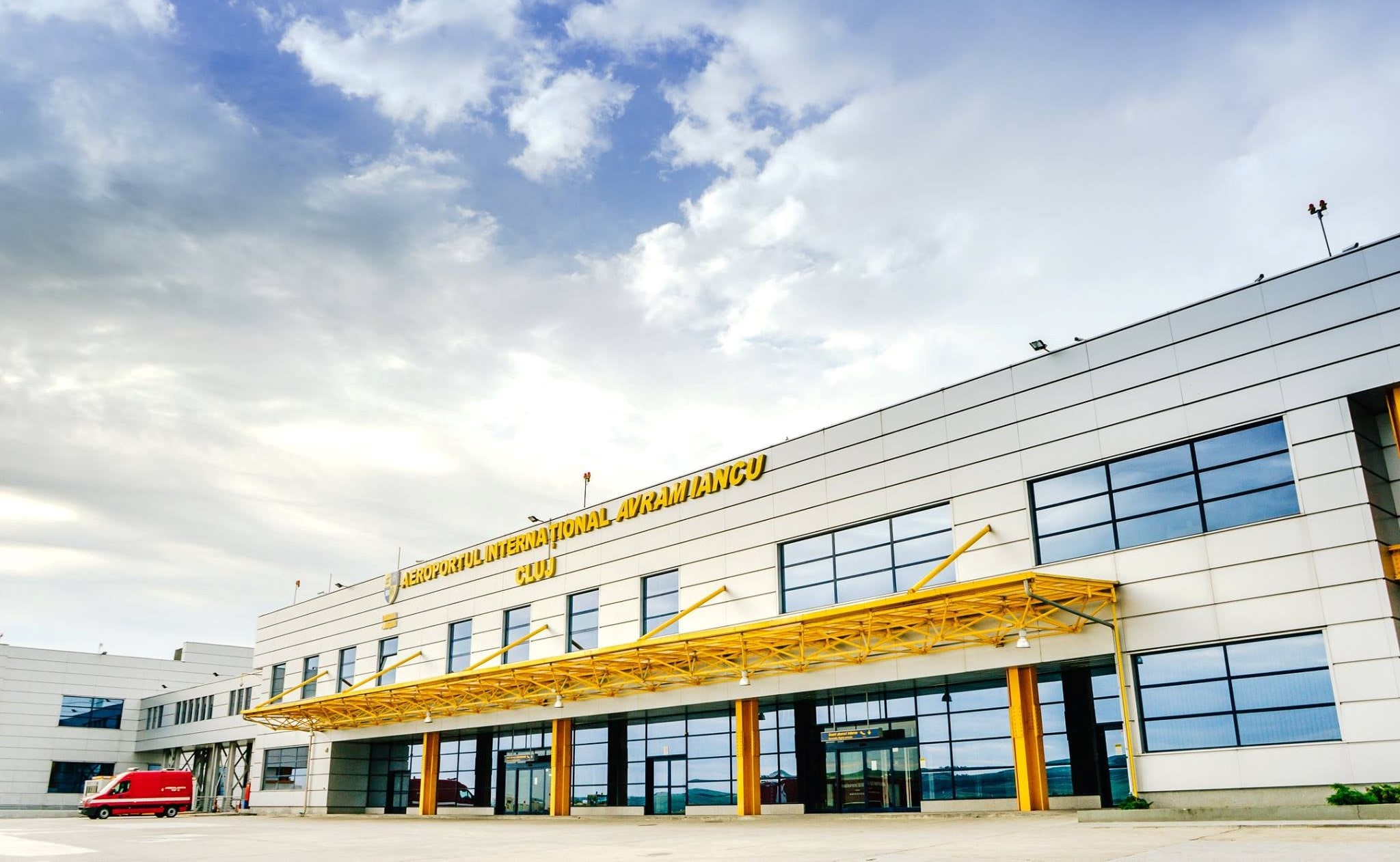 Transportul aerian de pasageri a crescut în primul trimestru al acestui an de 3