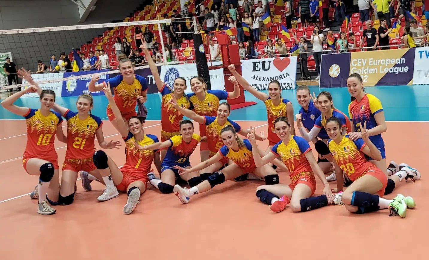 Naţionala feminină de volei a României a învins Ungaria cu scorul de 3-0 (25-20