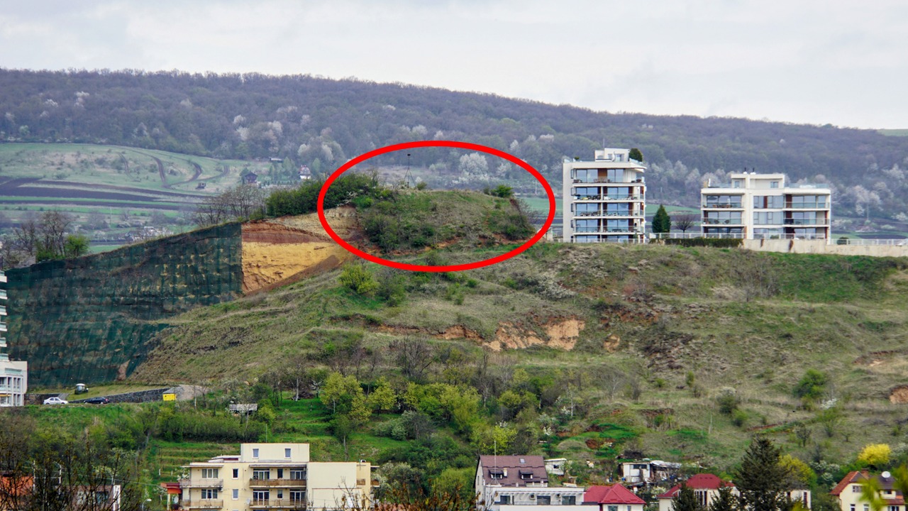 Propunere inedită: Punct de BELVEDERE pe Tăietura Turcului! Facebook/ George Trif
