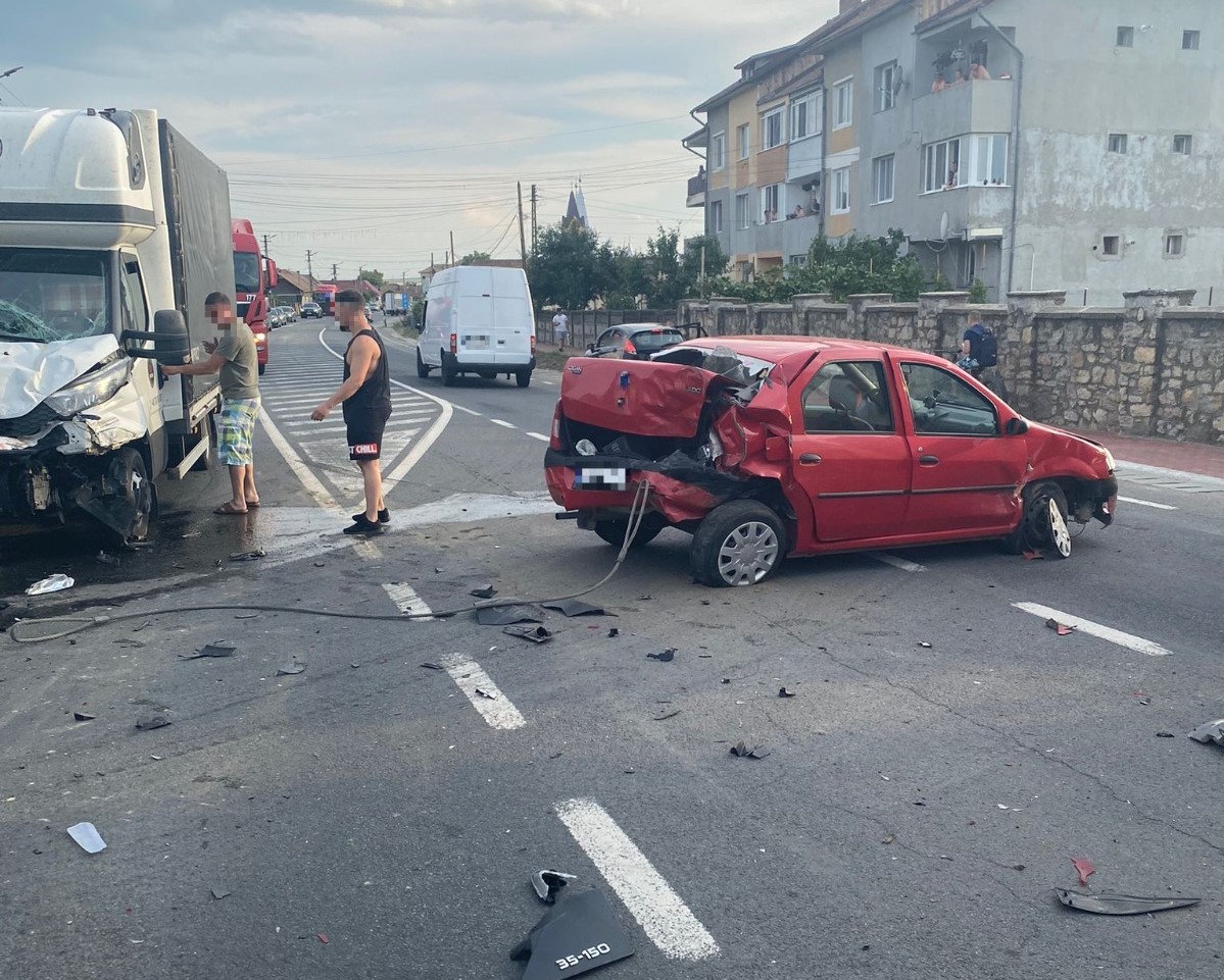 În urma evenimentului au rezultat doar pagube materiale/ Foto: IPJ Cluj