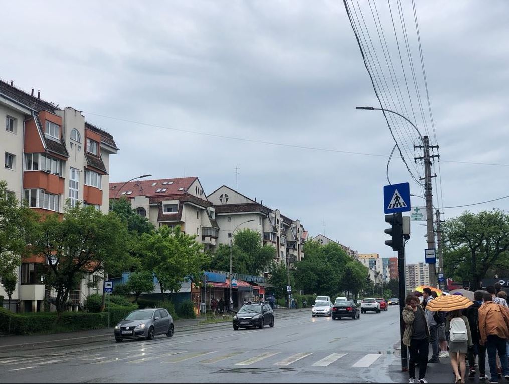 Meteorologii anunță 7 zile cu ploaie