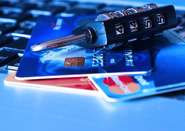 Furtul datelor de pe card
