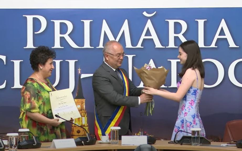 16 elevi de nota 10 la Evaluarea Națională
