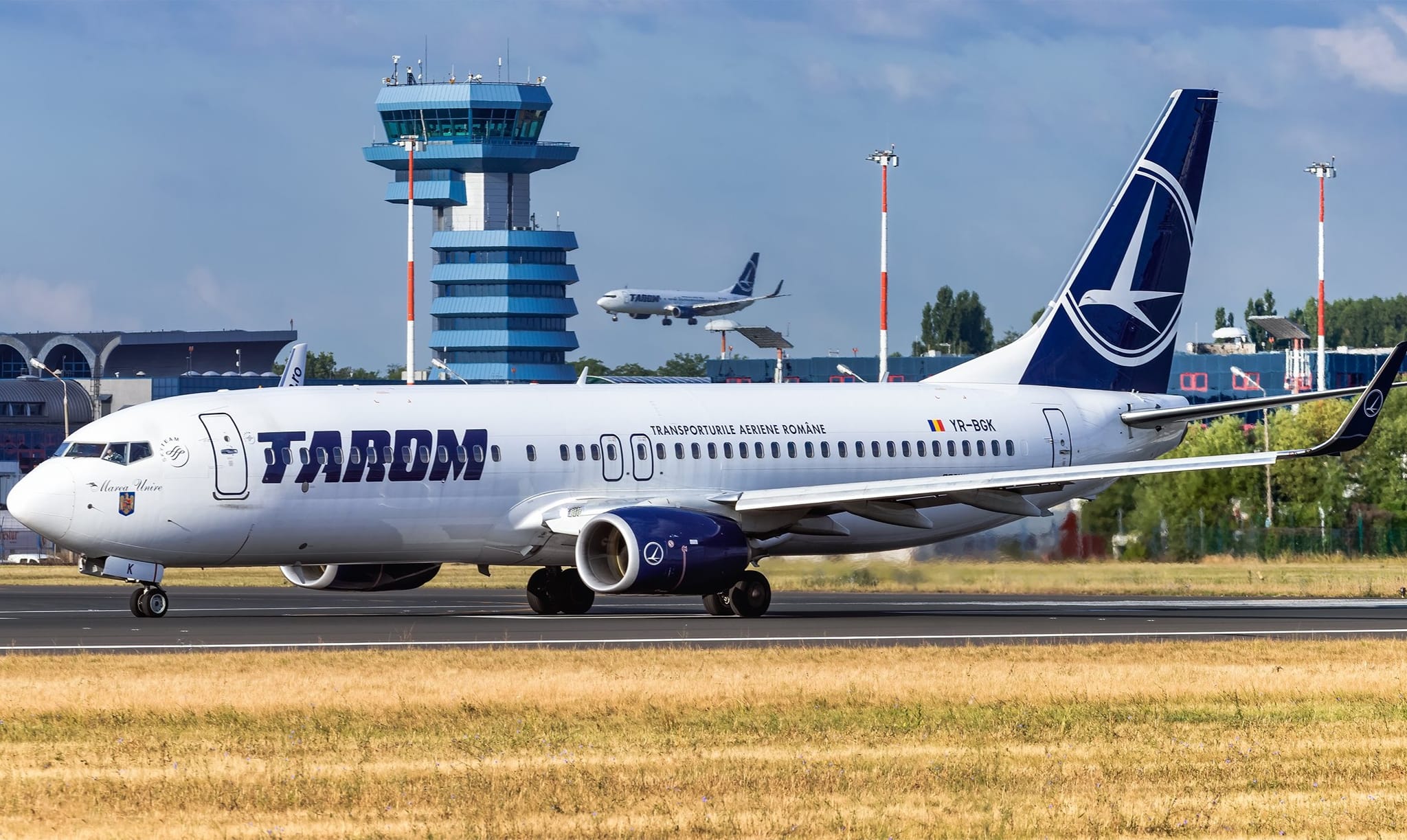 Sindicaliștii TAROM sunt nemulţumiţi că administraţia companiei nu le aprobă majorarea salarială cerută și de concedierile anunțate/ Foto: Facebook - Tarom