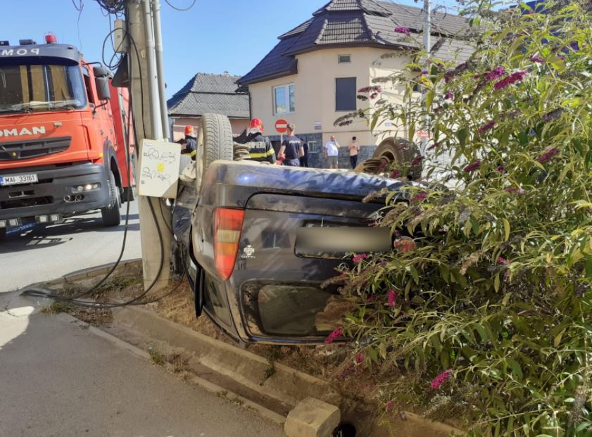 Accident cu două mașini în Turda / Foto: ISU Cluj