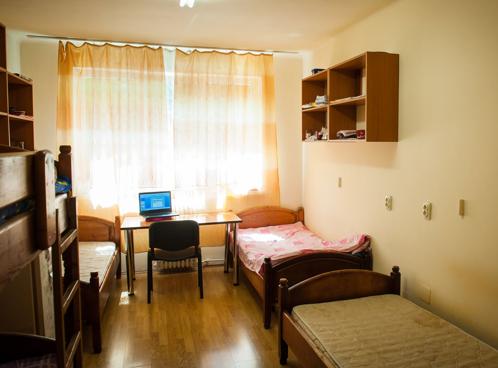 Doar 100 de locuri în căminele studențești și 50 de camere de hotel dintre cele destinate festivalierilor mai sunt disponibile. FOTO: UBB Cluj