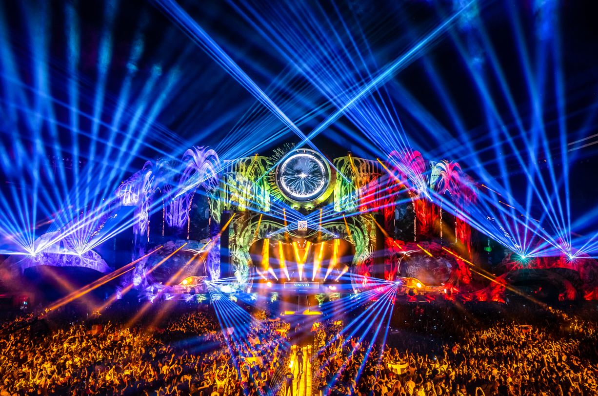Peste 85.000 de participanți din întreaga lume au trăit magia Untold în prima zi de festival / Foto: UNTOLD
