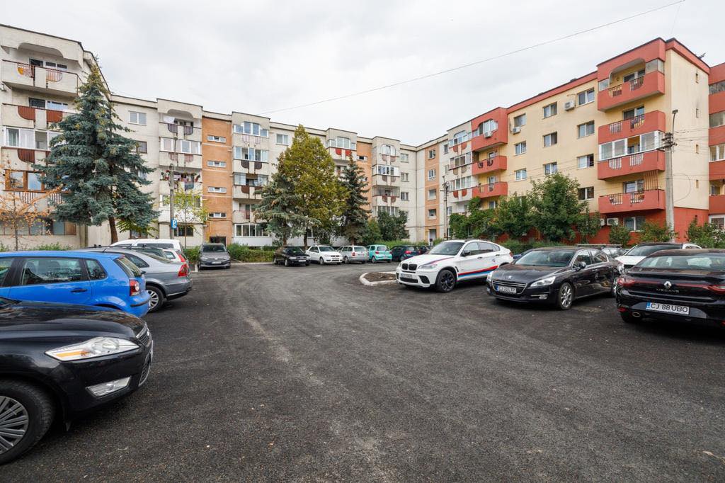 Peste 1.500 de garaje au fost demolate de la începutul anului în cartierele din municipiul Cluj-Napoca/ Foto: Facebook - Emil Boc
